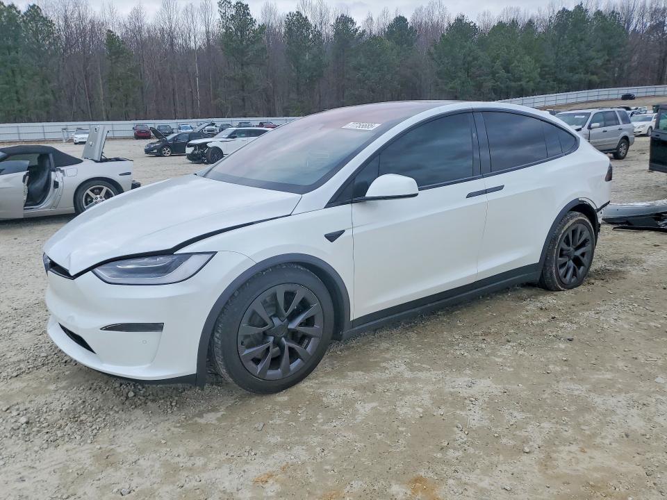 Продажа на аукционе авто 2023 Tesla Model X, vin: 7SAXCBE53PF380486, номер лота: 77755685