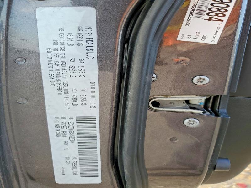 75550915 :رقم المزاد ، 2C3CCAAG0KH582660 vin ، 2019 Chrysler 300 مزاد بيع