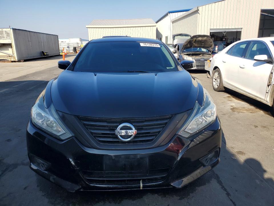 Auction sale of the 2017 Nissan Altima, vin: 1N4AL3AP0HC118509, lot number: 76138315