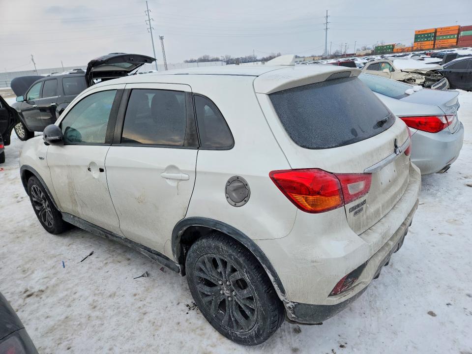 Продаж на аукціоні авто 2018 Mitsubishi Outlander Sport, vin: JA4AR3AU0JZ028904, номер лоту: 74224405