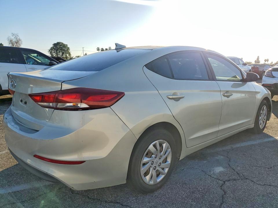 2017 Hyundai Elantra Se მანქანა იყიდება აუქციონზე, vin: KMHD74LFXHU092531, აუქციონის ნომერი: 75788995