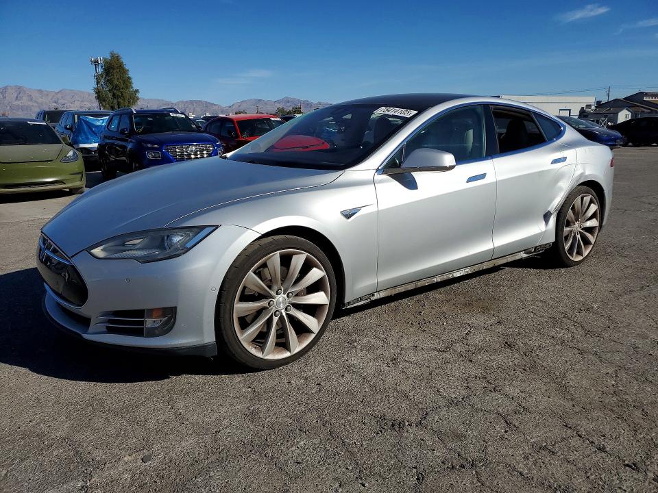 Aukcja sprzedaży 2014 Tesla Model S, vin: 5YJSA1H11EFP56700, numer aukcji: 75414105