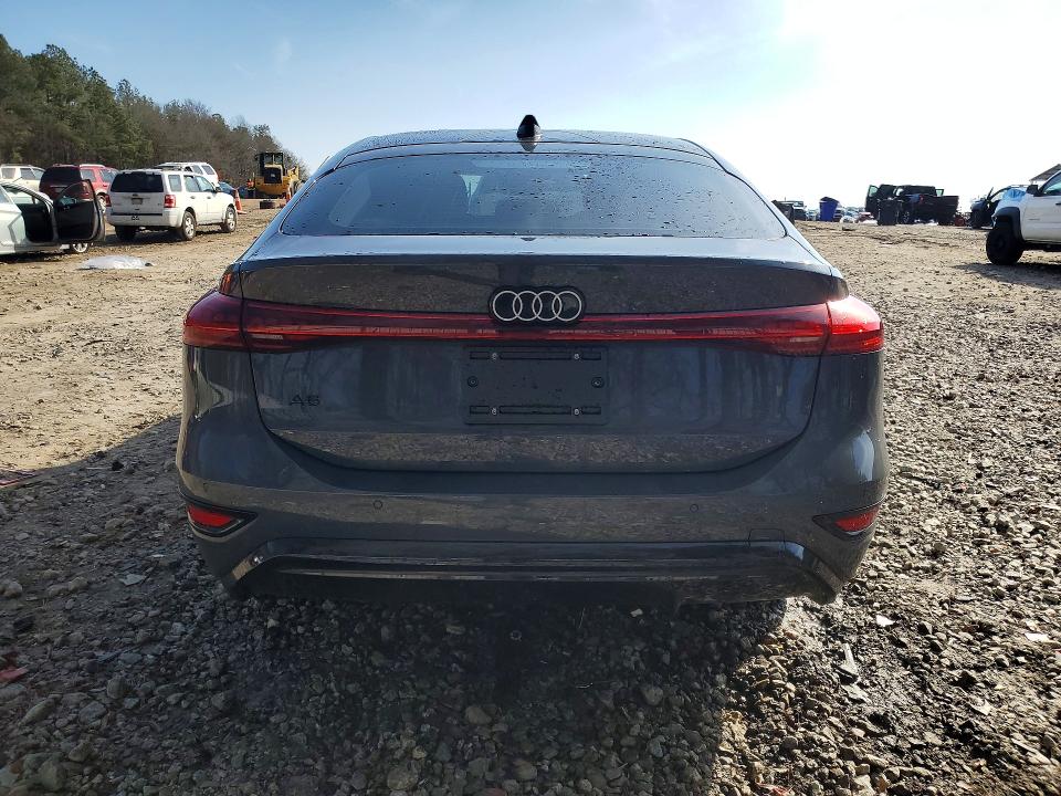 Aukcja sprzedaży 2025 Audi A6 E-tron, vin: WAU2CAGH6SA017865, numer aukcji: 75999795