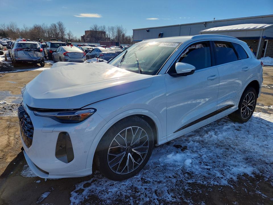 Продаж на аукціоні авто 2025 Audi Q5, vin: WA12AAGU3S2024878, номер лоту: 75440365