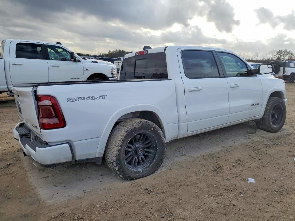 2021 Ram 1500 მანქანა იყიდება აუქციონზე, vin: 1C6SRFJT4MN775413, აუქციონის ნომერი: 75832615