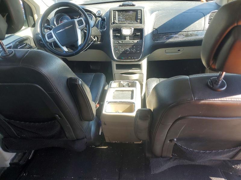 79400865 :رقم المزاد ، 2C4RC1BG4FR577482 vin ، 2015 Chrysler Town & Country مزاد بيع