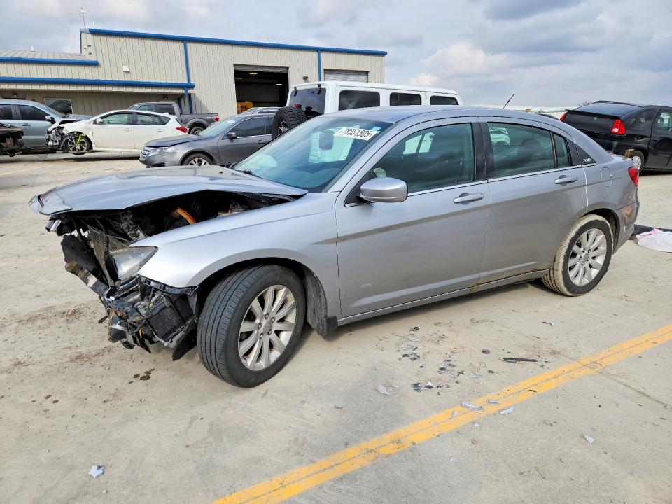 Продажа на аукционе авто 2013 Chrysler 200, vin: 1C3CCBBB6DN578597, номер лота: 78051305