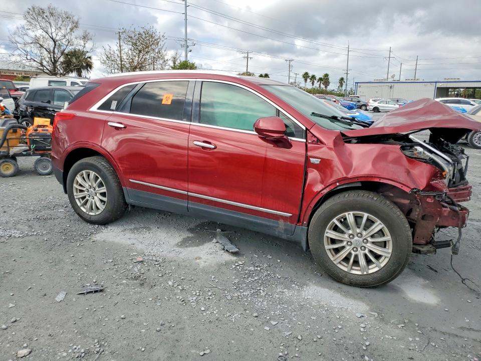 77593535 :رقم المزاد ، 1GYKNARS9JZ162348 vin ، 2018 Cadillac Xt5 مزاد بيع