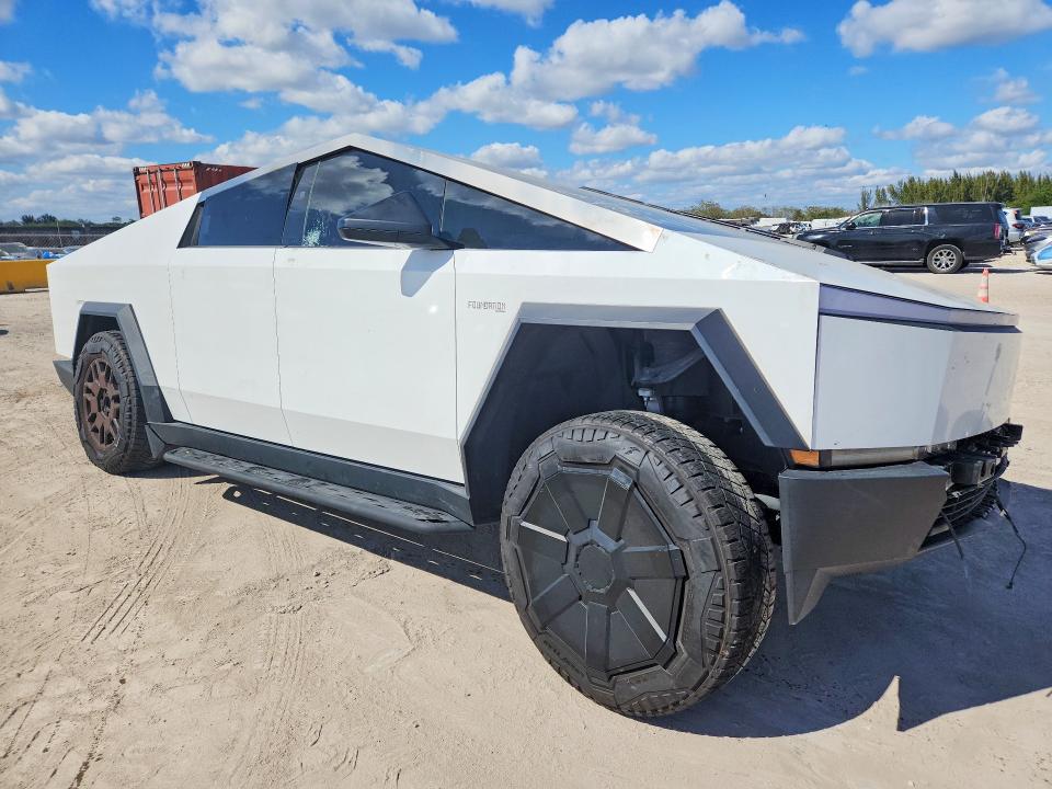 Aukcja sprzedaży 2024 Tesla Cybertruck, vin: 7G2CEHED7RA014463, numer aukcji: 76779695