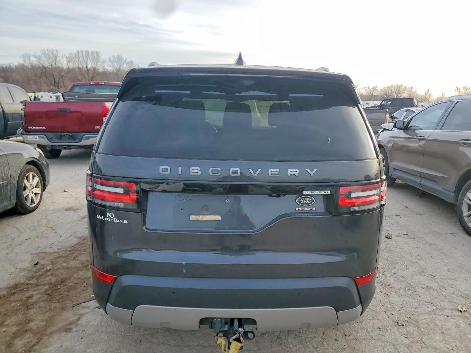 Продажа на аукционе авто 2018 Land Rover Discovery, vin: SALRR2RK9JA054981, номер лота: 76778815