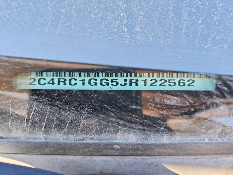 78503555 :رقم المزاد ، 2C4RC1GG5JR122562 vin ، 2018 Chrysler Pacifica مزاد بيع