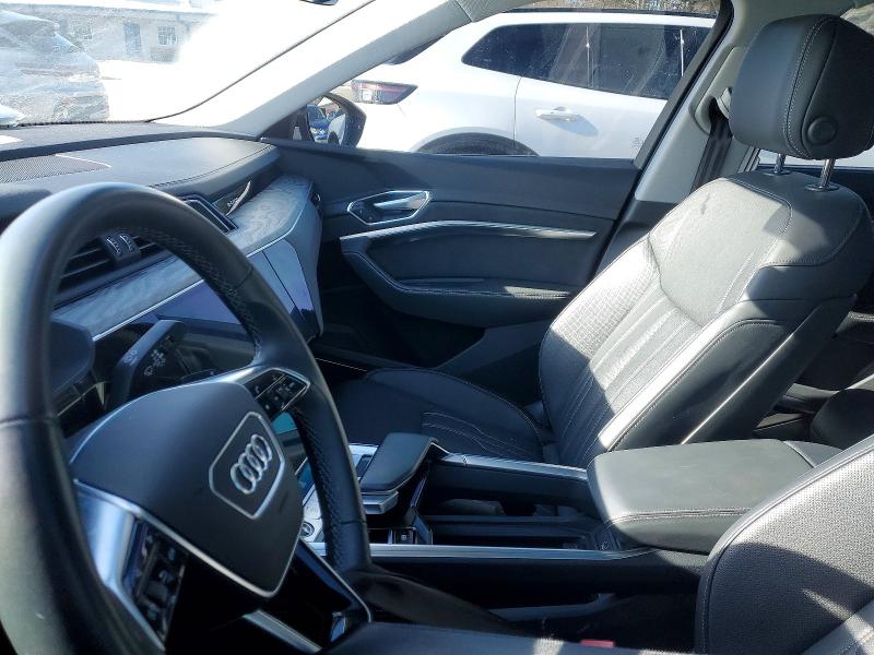 2022 Audi E-tron მანქანა იყიდება აუქციონზე, vin: WA13AAGE3NB025787, აუქციონის ნომერი: 74288535