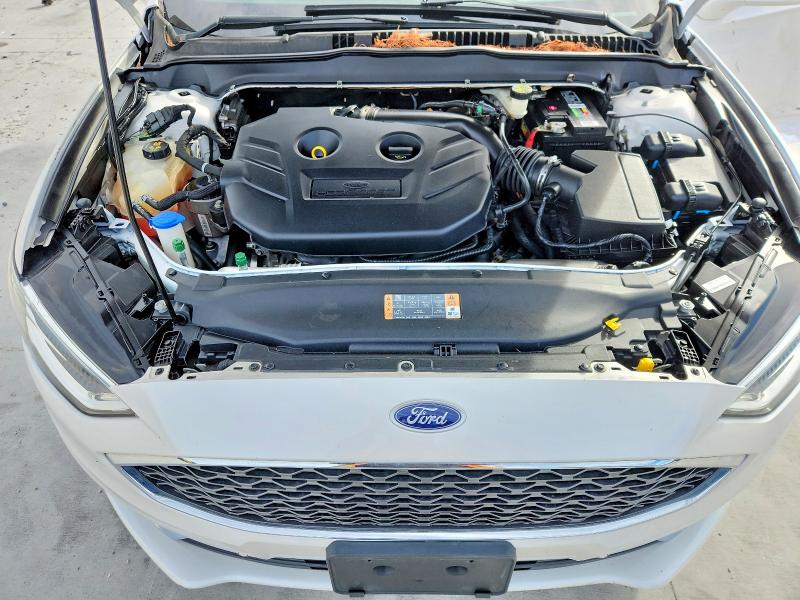 78059705 :رقم المزاد ، 3FA6P0K96HR194939 vin ، 2017 Ford Fusion مزاد بيع
