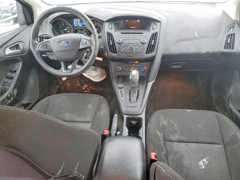 Продажа на аукционе авто 2015 Ford Focus, vin: 1FADP3K21FL358900, номер лота: 75317055