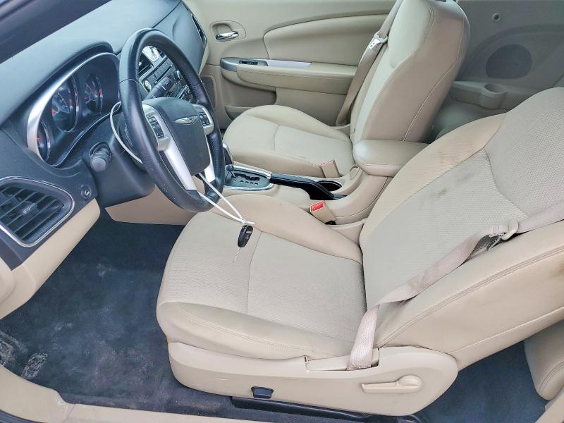 2011 Chrysler 200 მანქანა იყიდება აუქციონზე, vin: 1C3BC2EB0BN613591, აუქციონის ნომერი: 77117035