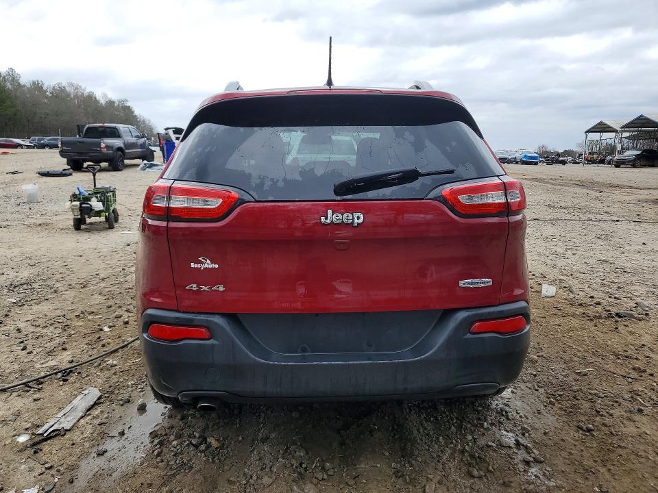 77708665 :رقم المزاد ، 1C4PJMCB3HW608703 vin ، 2017 Jeep Cherokee مزاد بيع