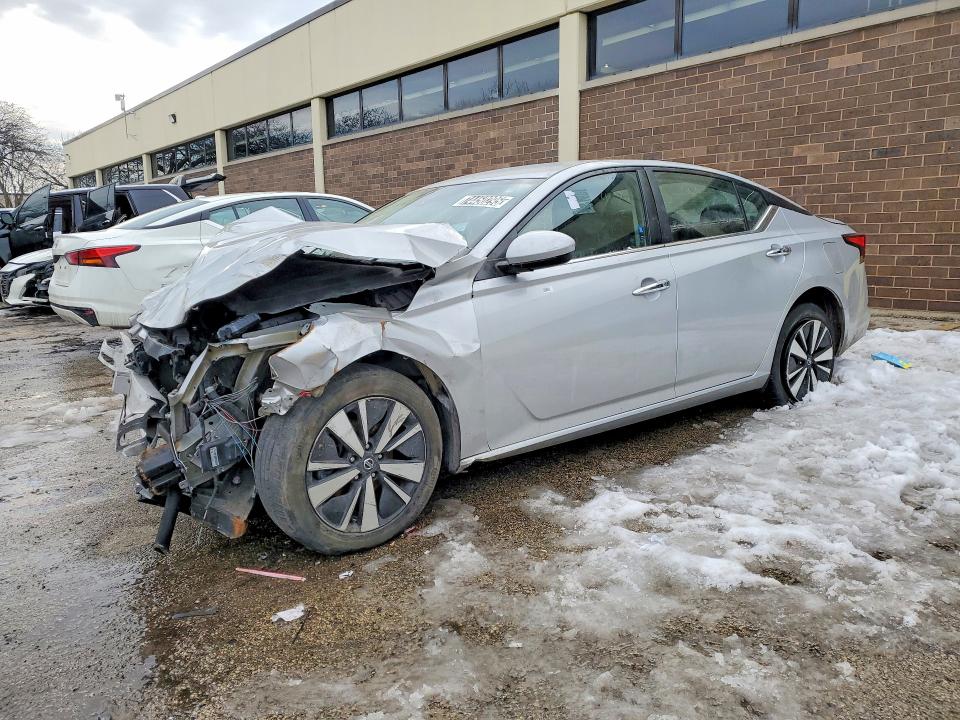 Продаж на аукціоні авто 2021 Nissan Altima, vin: 1N4BL4DV7MN389957, номер лоту: 74450295