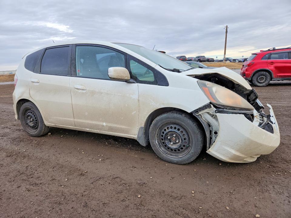 2013 Honda Fit მანქანა იყიდება აუქციონზე, vin: LUCGE8G57D3000674, აუქციონის ნომერი: 75237545