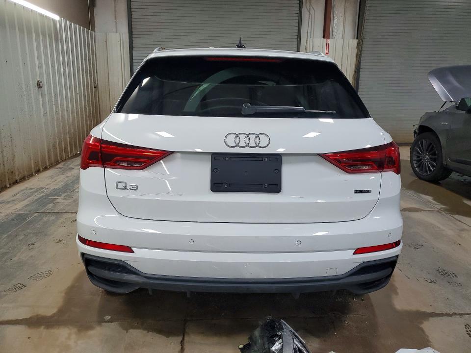 2023 Audi Q3 მანქანა იყიდება აუქციონზე, vin: WA1DECF37P1107597, აუქციონის ნომერი: 79235965