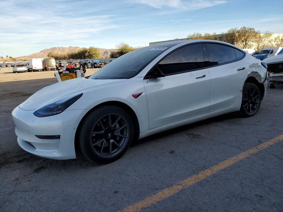 2021 Tesla Model 3 მანქანა იყიდება აუქციონზე, vin: 5YJ3E1EA8MF991574, აუქციონის ნომერი: 79426435