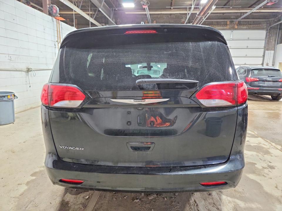 2022 Chrysler Voyager მანქანა იყიდება აუქციონზე, vin: 2C4RC1CG8NR208783, აუქციონის ნომერი: 76656045
