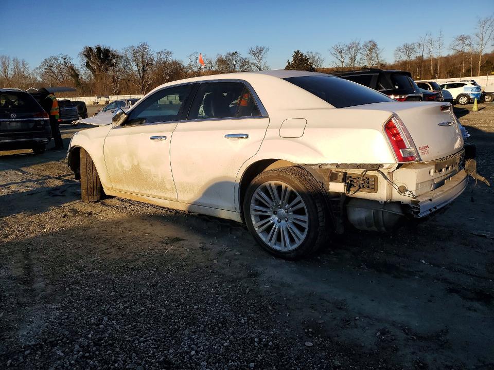 2013 Chrysler 300c მანქანა იყიდება აუქციონზე, vin: 2C3CCAET7DH527908, აუქციონის ნომერი: 77132715