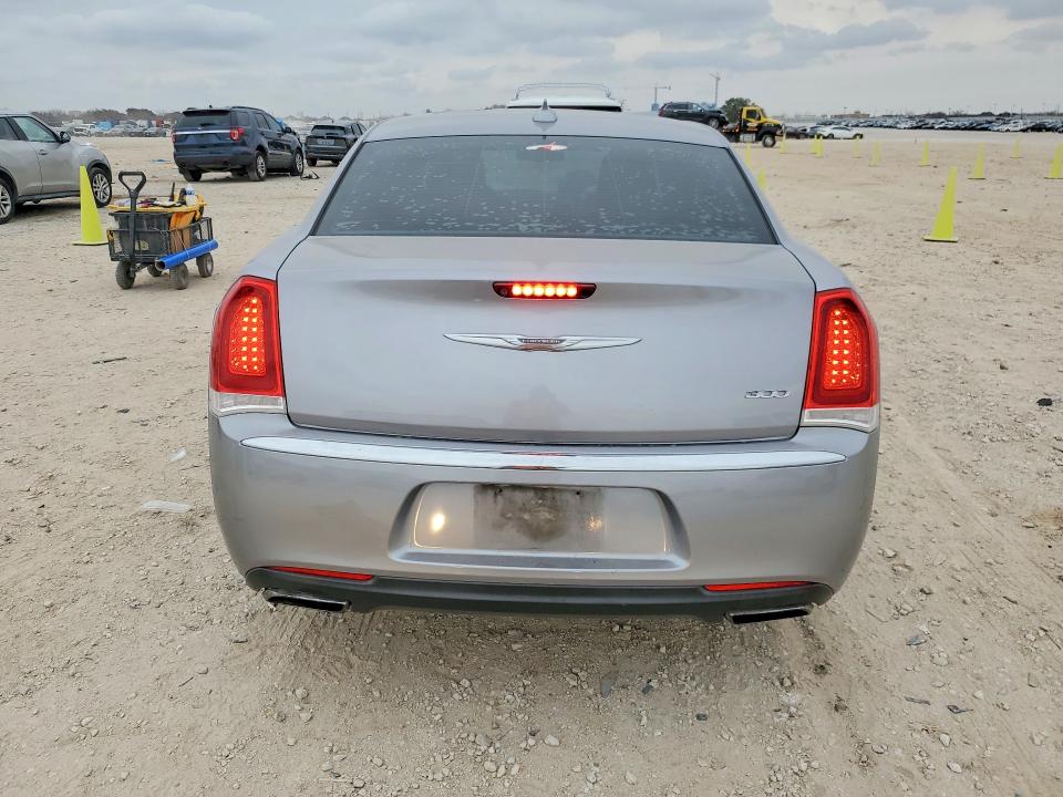 76646005 :رقم المزاد ، 2C3CCAAG7GH313871 vin ، 2016 Chrysler 300 مزاد بيع