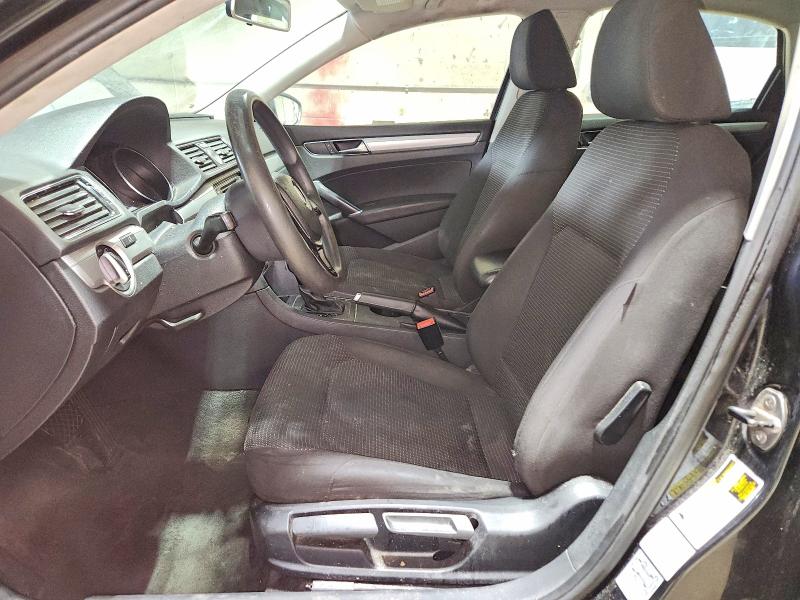 78891605 :رقم المزاد ، 1VWAT7A33HC040285 vin ، 2017 Volkswagen Passat مزاد بيع