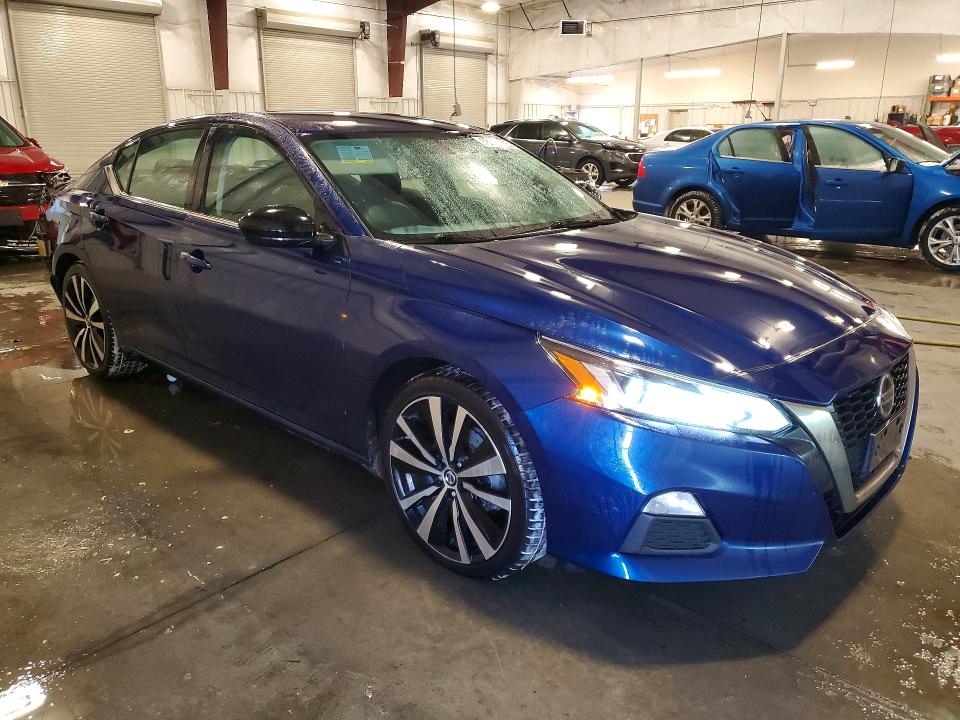 Продажа на аукционе авто 2019 Nissan Altima, vin: 1N4BL4CVXKC110284, номер лота: 75659605
