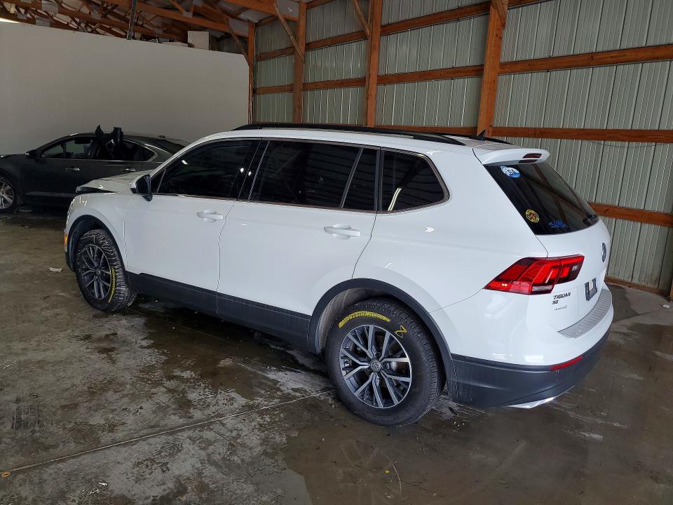 76797495 :رقم المزاد ، 3VV2B7AX5KM197496 vin ، 2019 Volkswagen Tiguan مزاد بيع