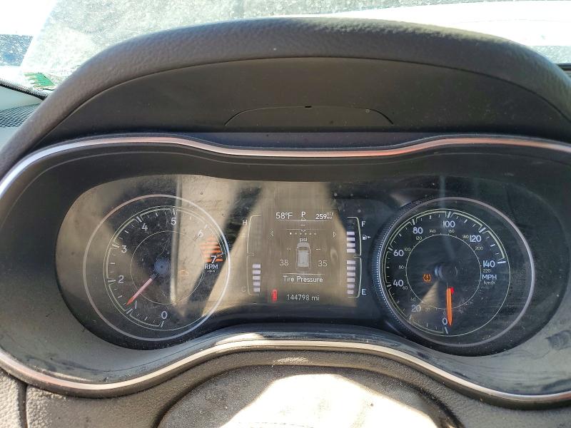 2019 Jeep Cherokee მანქანა იყიდება აუქციონზე, vin: 1C4PJLCB0KD333286, აუქციონის ნომერი: 78739895