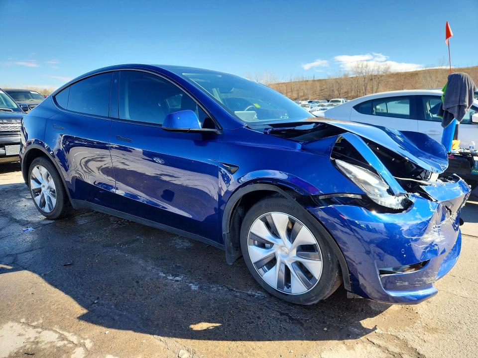 77370045 :رقم المزاد ، 7SAYGDEE4NA007570 vin ، 2022 Tesla Model Y مزاد بيع