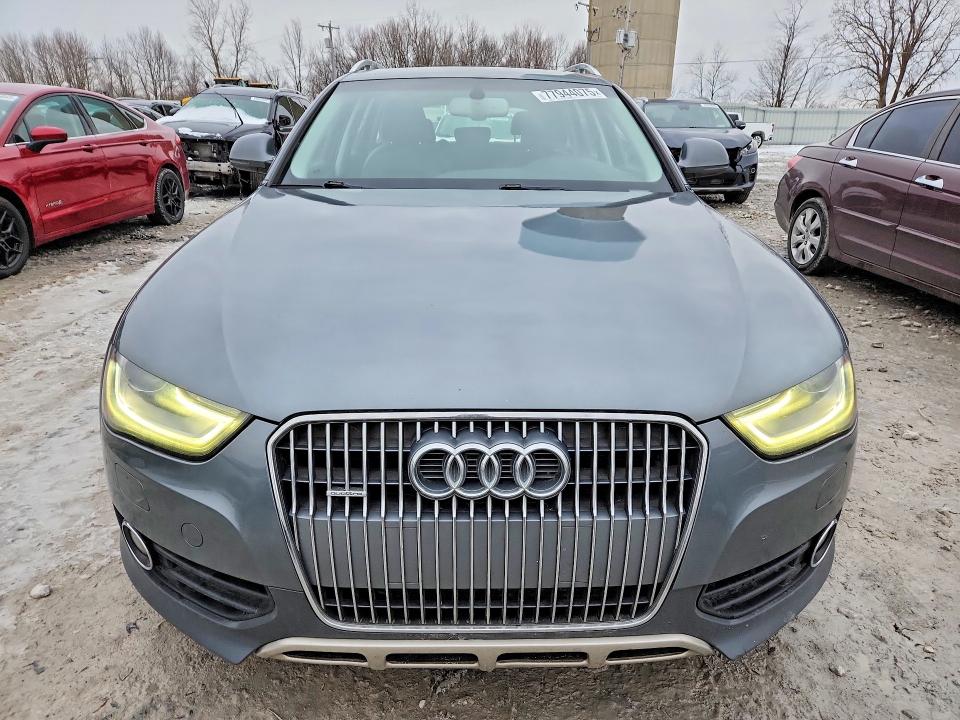 Продажа на аукционе авто 2013 Audi A4 Allroad, vin: WA1UFAFL8DA047939, номер лота: 77944075