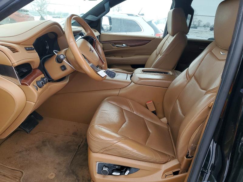 75501985 :رقم المزاد ، 1GYS4DKJ0HR385409 vin ، 2017 Cadillac Escalade مزاد بيع