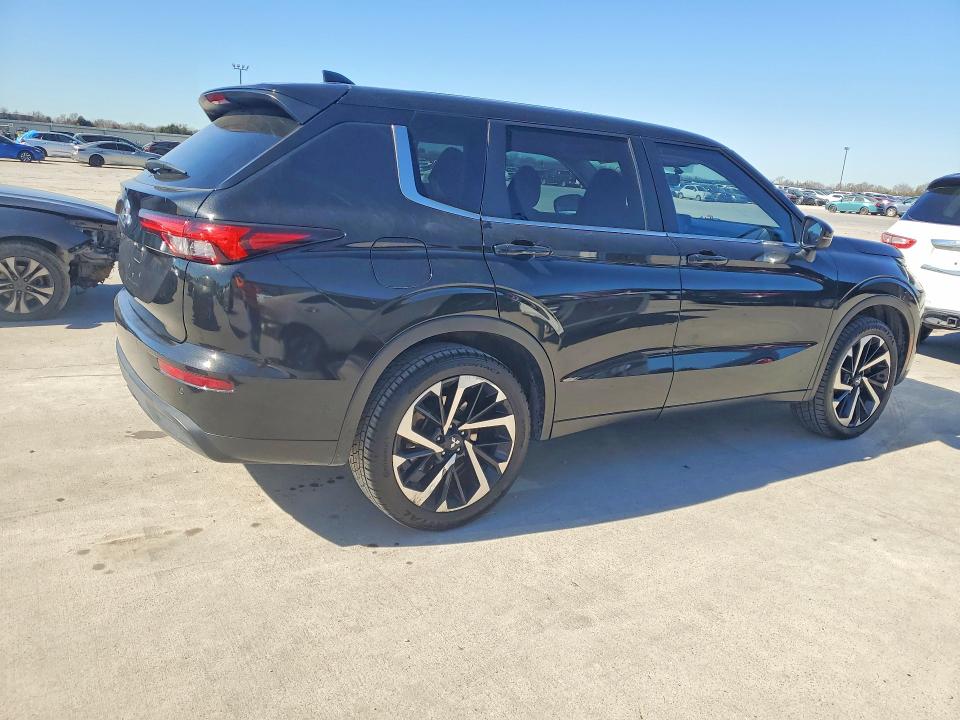Aukcja sprzedaży 2022 Mitsubishi Outlander, vin: JA4J3TA84NZ050592, numer aukcji: 76592335