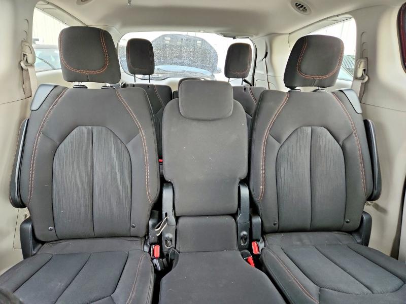 Продаж на аукціоні авто 2017 Chrysler Pacifica, vin: 2C4RC1DGXHR588972, номер лоту: 77406665