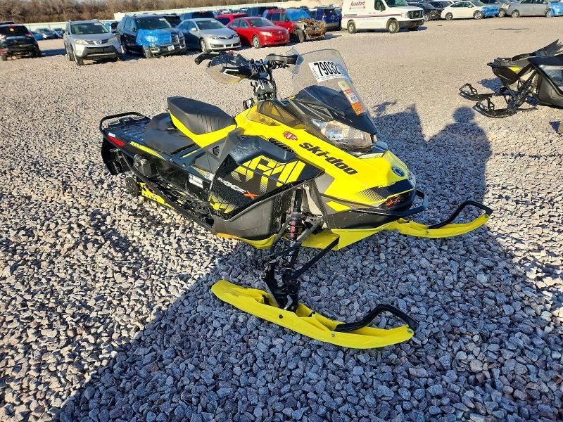 79032155 :رقم المزاد ، 2BPSUUJF9JV000035 vin ، 2018 Ski Doo Mxz Xrs 850 Etec مزاد بيع