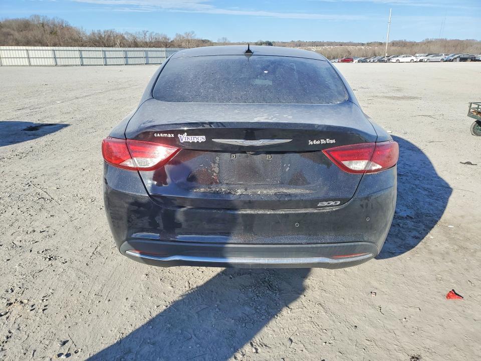 77070815 :رقم المزاد ، 1C3CCCAB7FN756110 vin ، 2015 Chrysler 200 مزاد بيع