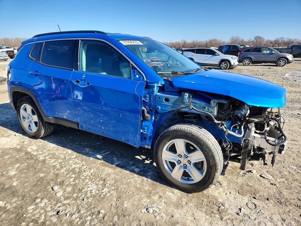2022 Jeep Compass მანქანა იყიდება აუქციონზე, vin: 3C4NJCBB3NT139813, აუქციონის ნომერი: 77296255