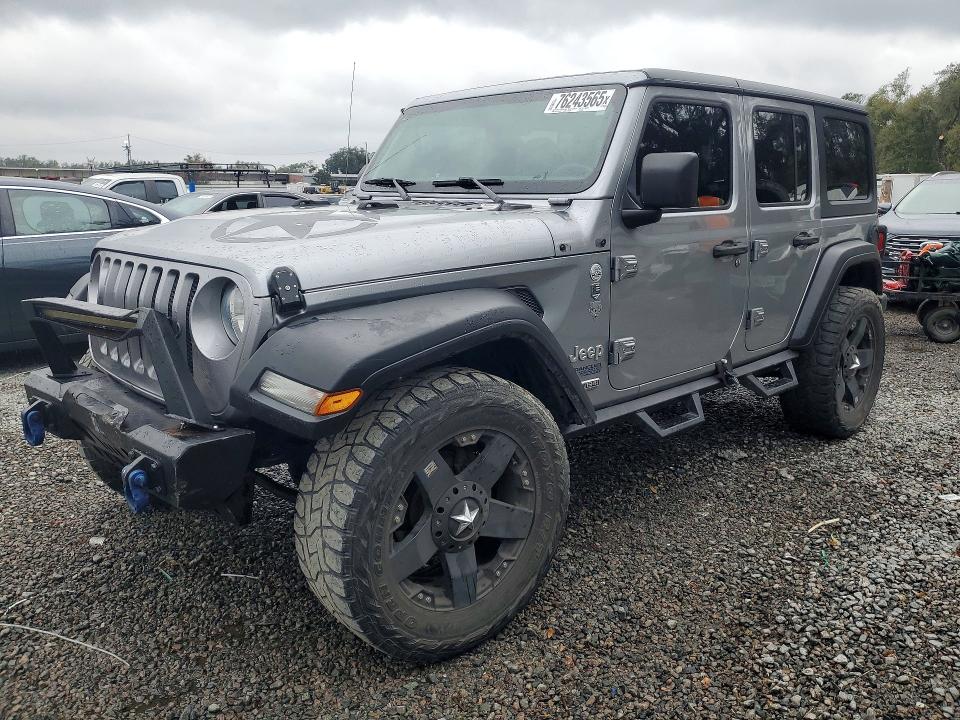 Auction sale of the 2018 Jeep Wrangler Unlimited, vin: 1C4HJXDNXJW206858, lot number: 76243565