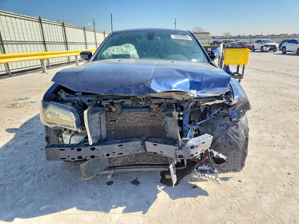 Продажа на аукционе авто 2016 Chrysler 300, vin: 2C3CCAGGXGH358410, номер лота: 76783665