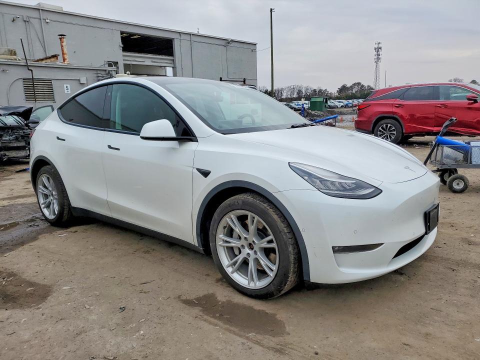 Продаж на аукціоні авто 2021 Tesla Model Y, vin: 5YJYGAEE6MF145589, номер лоту: 77838595
