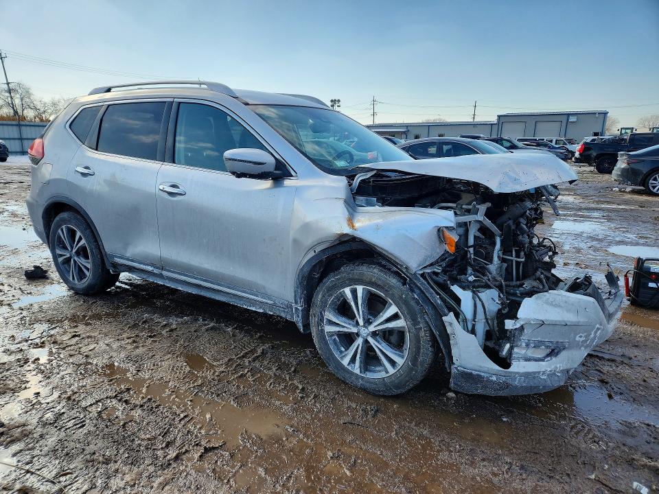 Продаж на аукціоні авто 2017 Nissan Rogue, vin: JN8AT2MT9HW403175, номер лоту: 75769815