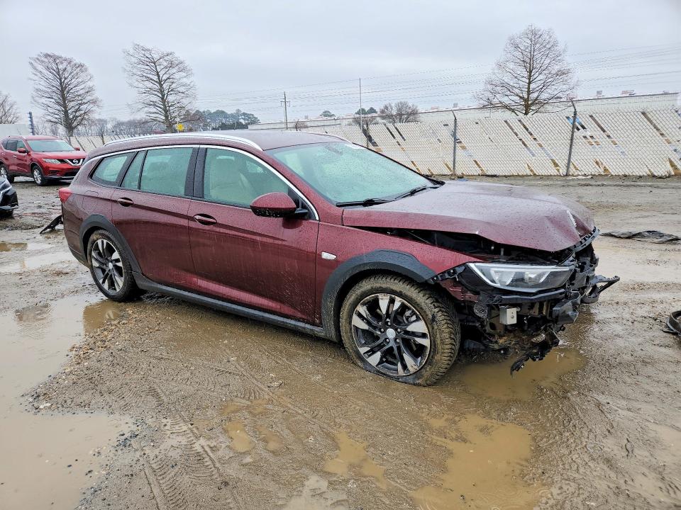 78881315 :رقم المزاد ، W04GV8SXXK1028663 vin ، 2019 Buick Regal Tourx مزاد بيع
