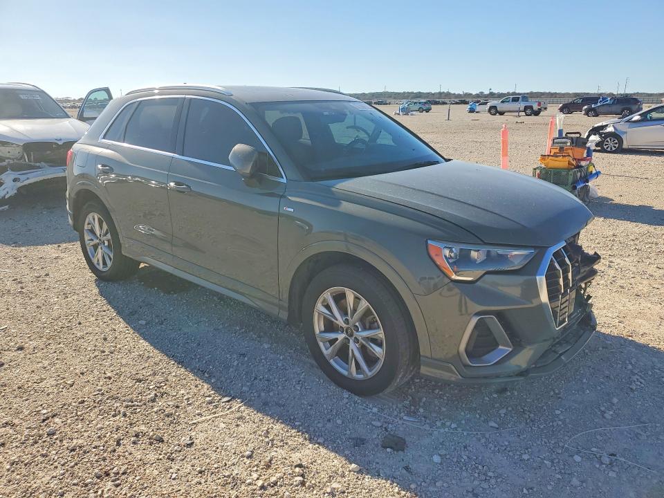 Aukcja sprzedaży 2021 Audi Q3, vin: WA1DECF34M1148121, numer aukcji: 77398575