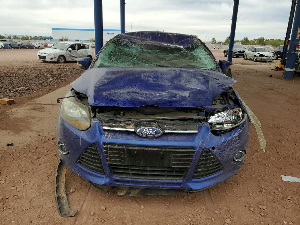 2014 Ford Focus მანქანა იყიდება აუქციონზე, vin: 1FADP3J27EL176196, აუქციონის ნომერი: 77420765