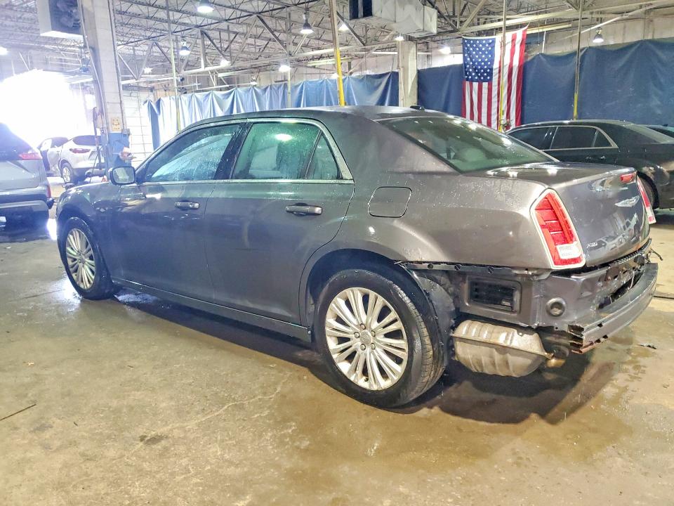Продажа на аукционе авто 2013 Chrysler 300, vin: 2C3CCARG8DH576886, номер лота: 77592555