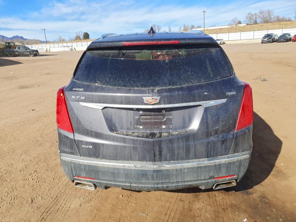 Продаж на аукціоні авто 2017 Cadillac Xt5, vin: 1GYKNDRS6HZ218015, номер лоту: 76561755