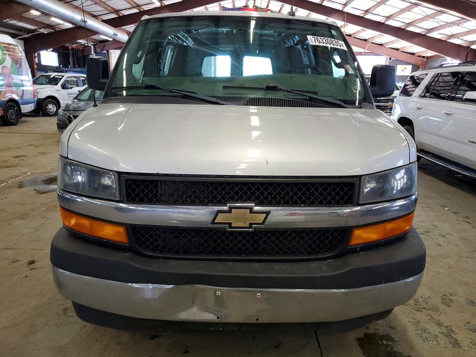 76330835 :رقم المزاد ، 1GCWGAFG8K1279937 vin ، 2019 Chevrolet Express G2 مزاد بيع
