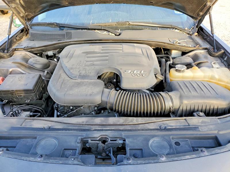 75550915 :رقم المزاد ، 2C3CCAAG0KH582660 vin ، 2019 Chrysler 300 مزاد بيع